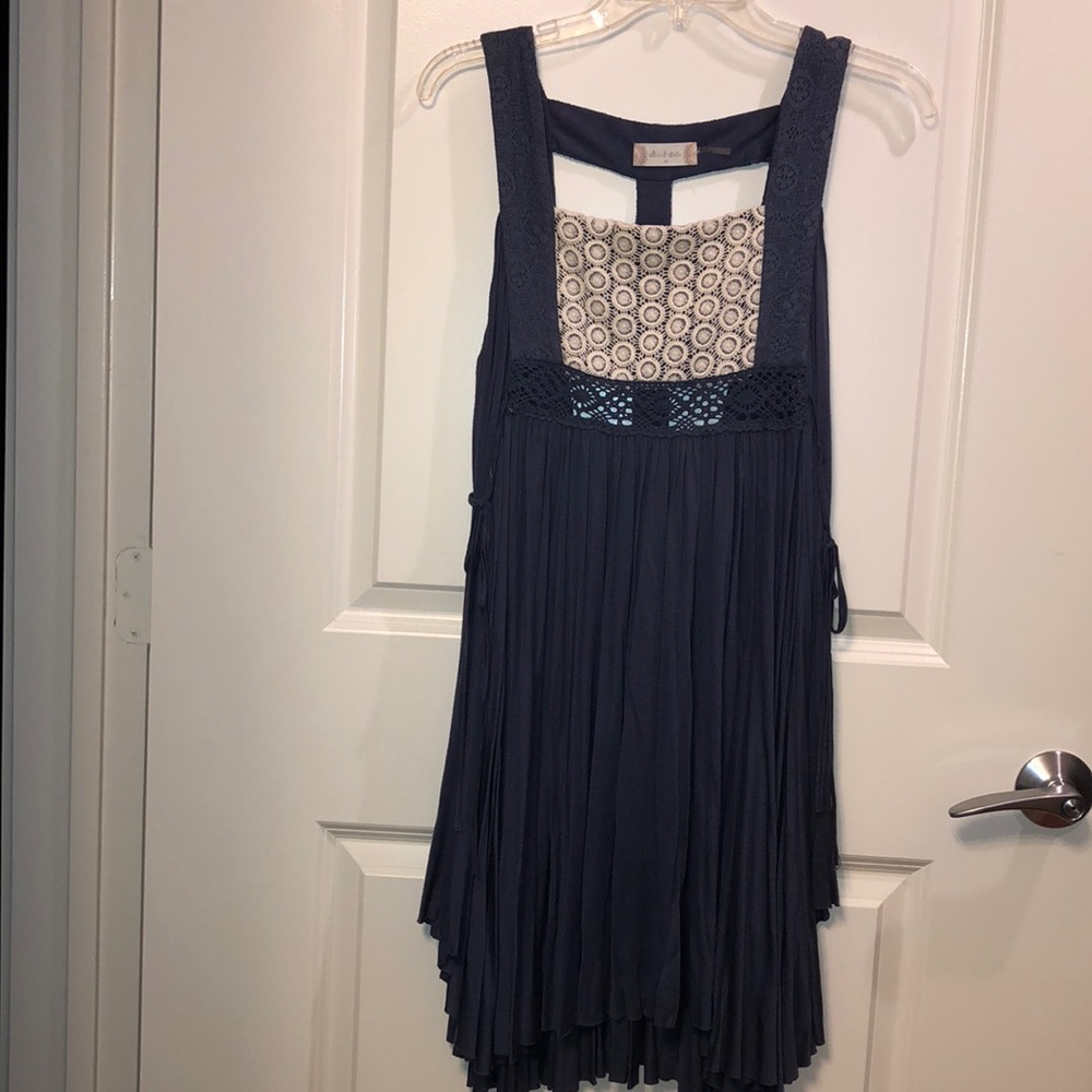 Alter’d State flowy blue top